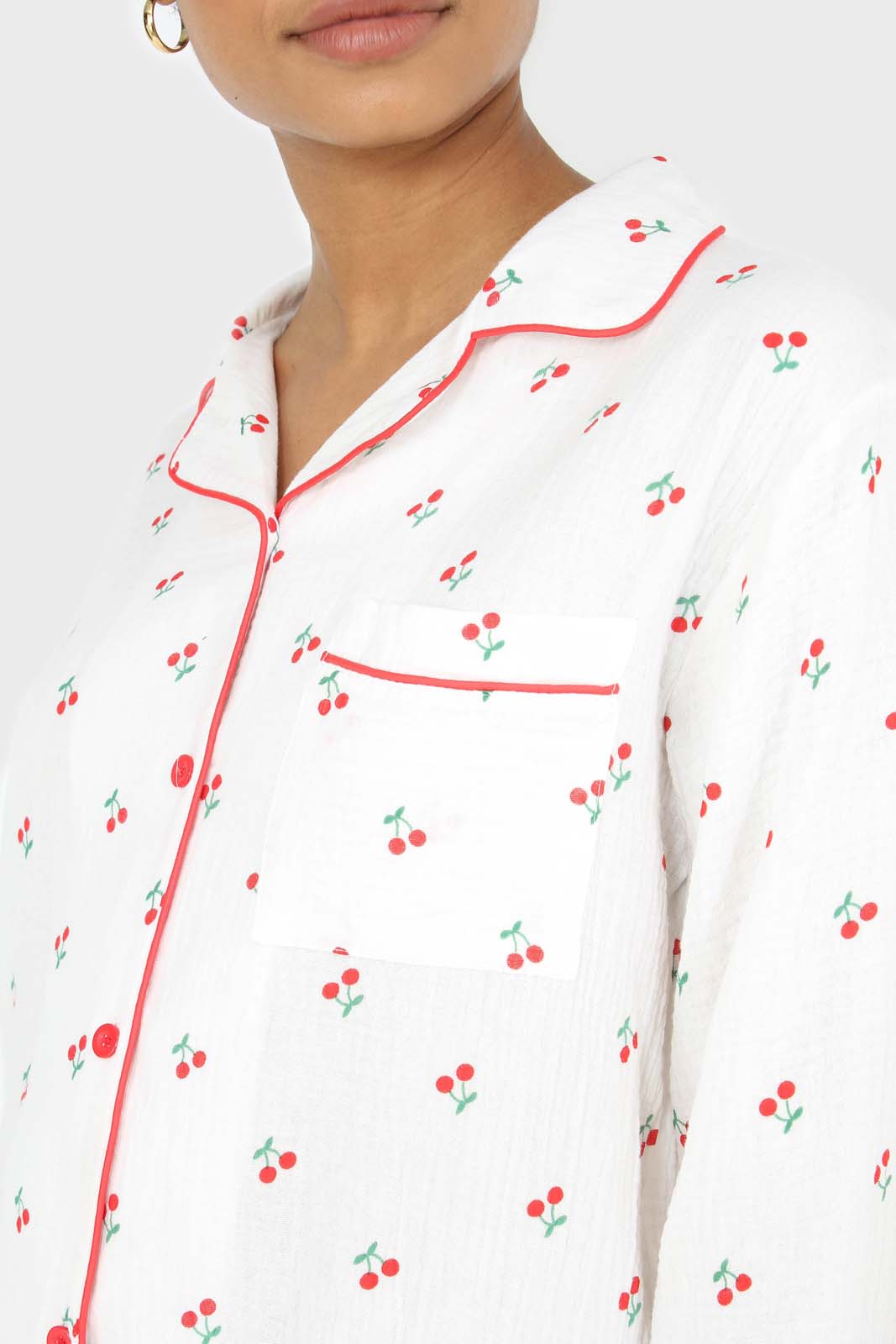 Ivory and red cherry pajama top and trousers set_8