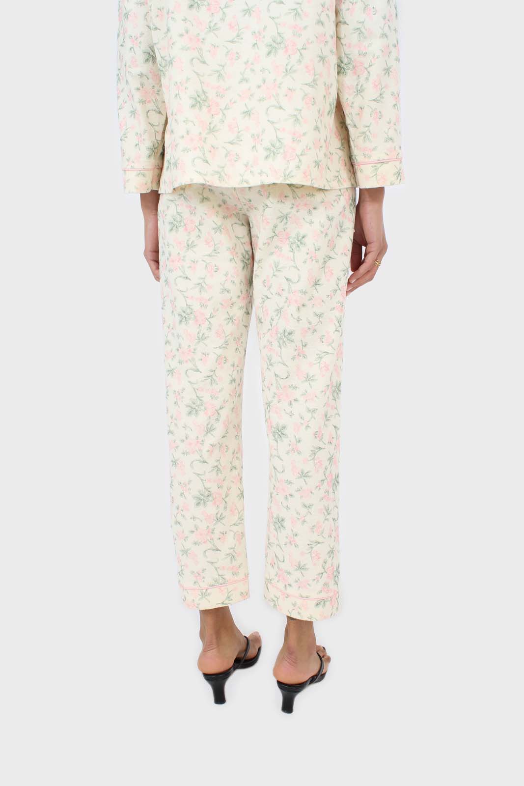Ivory and pink floral pajama top and trousers set_5