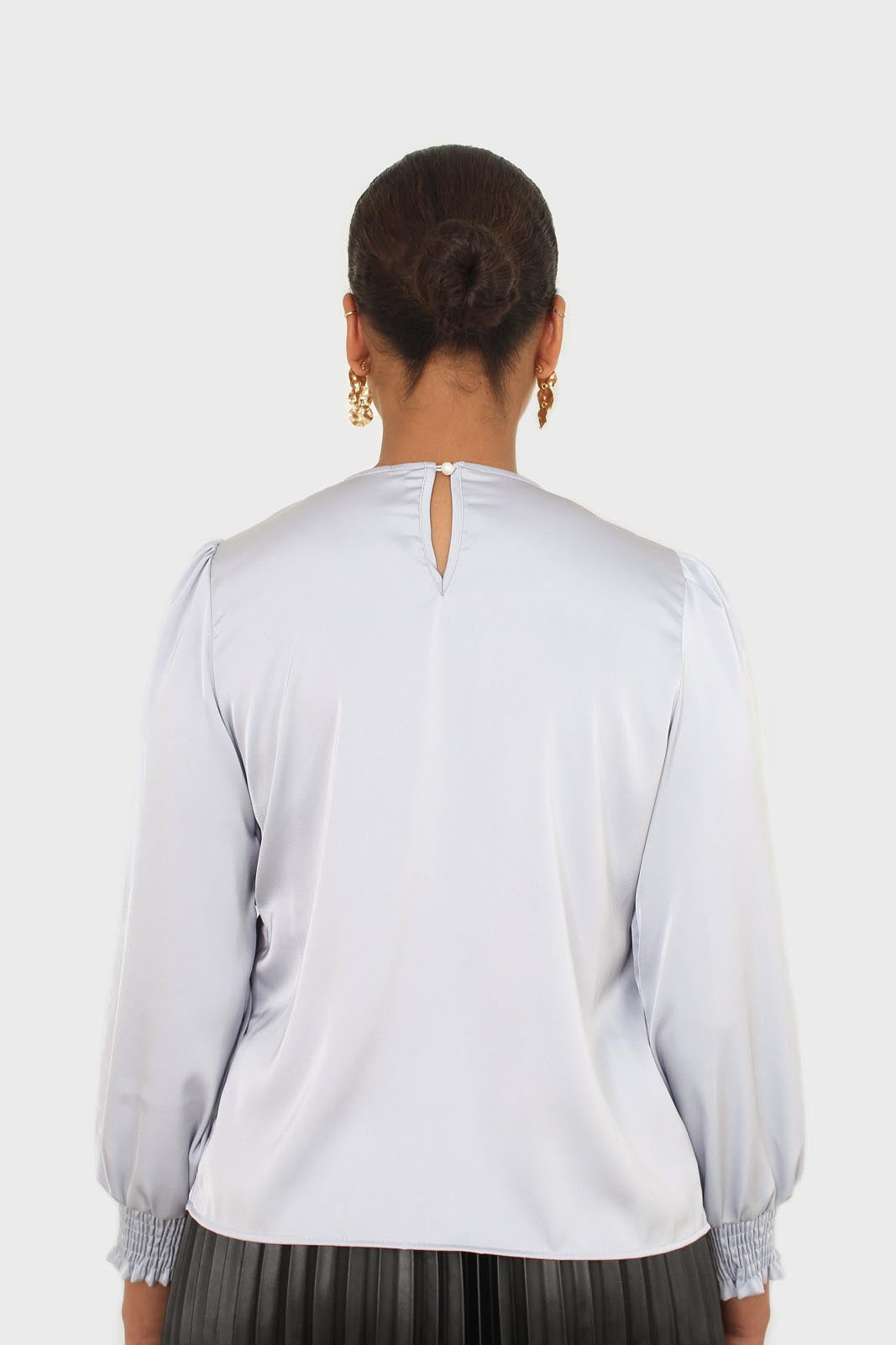 Light blue shirring panel silky blouse_4