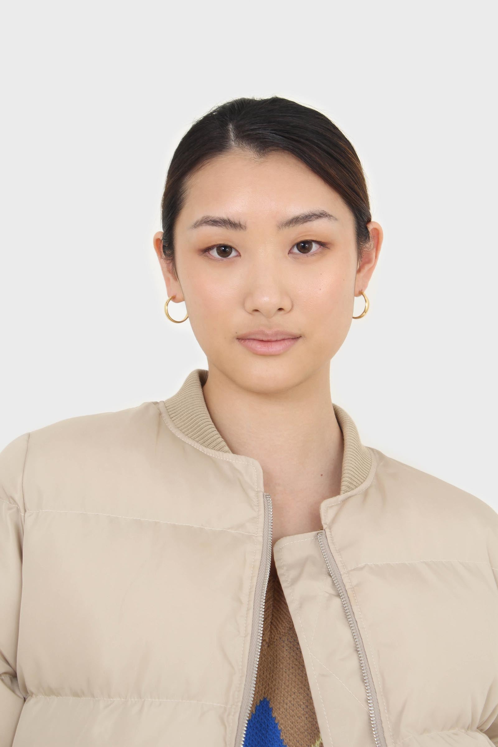 Beige round neck puffer jacket_9