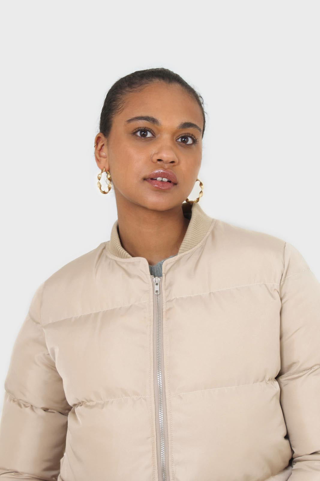 Beige round neck puffer jacket_14