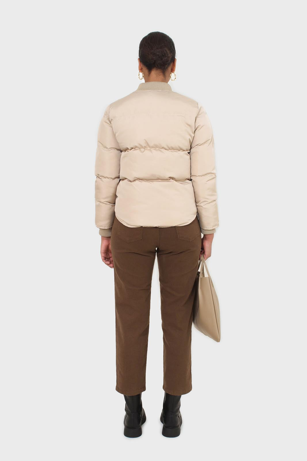 Beige round neck puffer jacket_13
