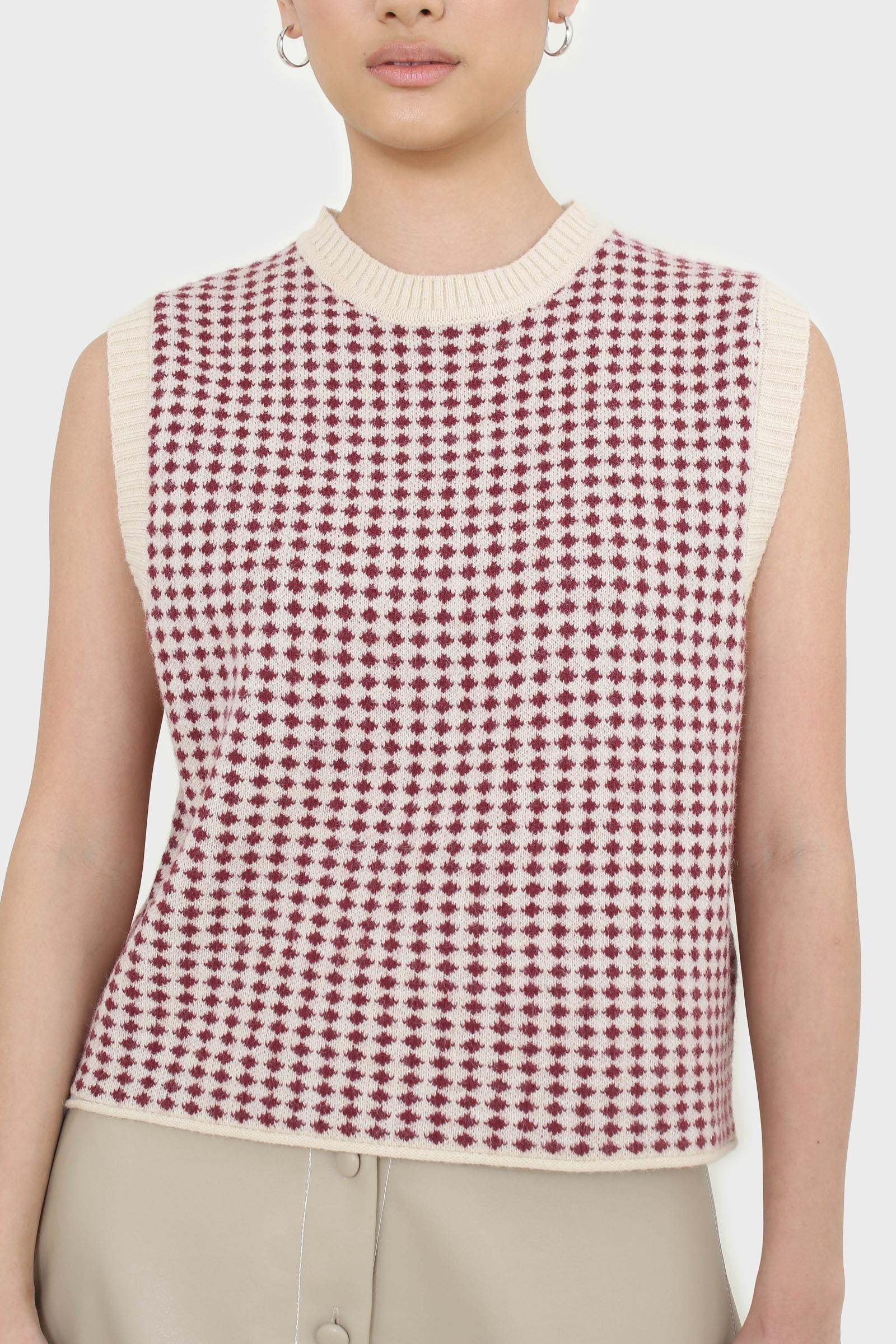 Ivory and red patterned vest_4