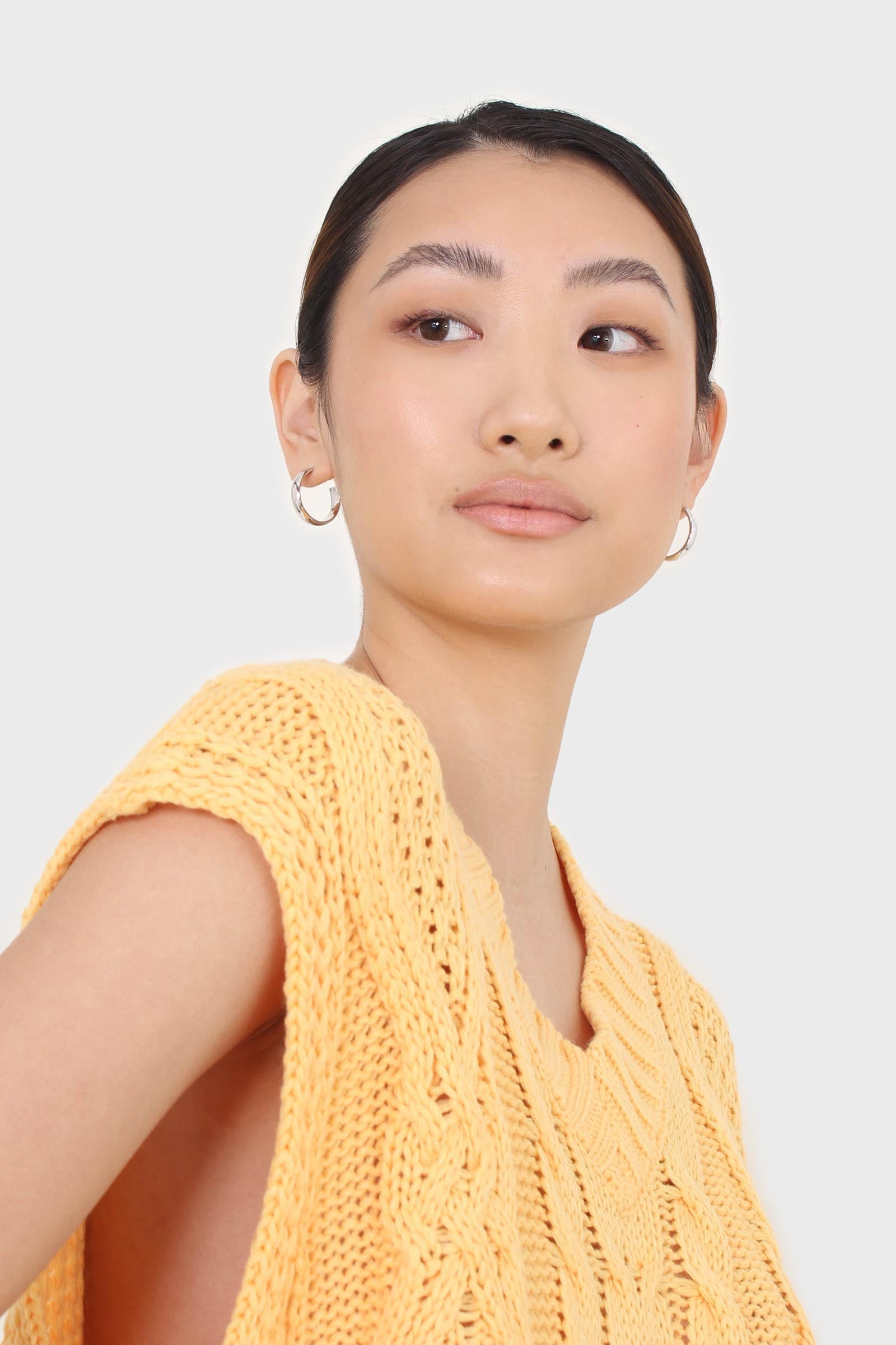 Bright orange cableknit sweater vest_4