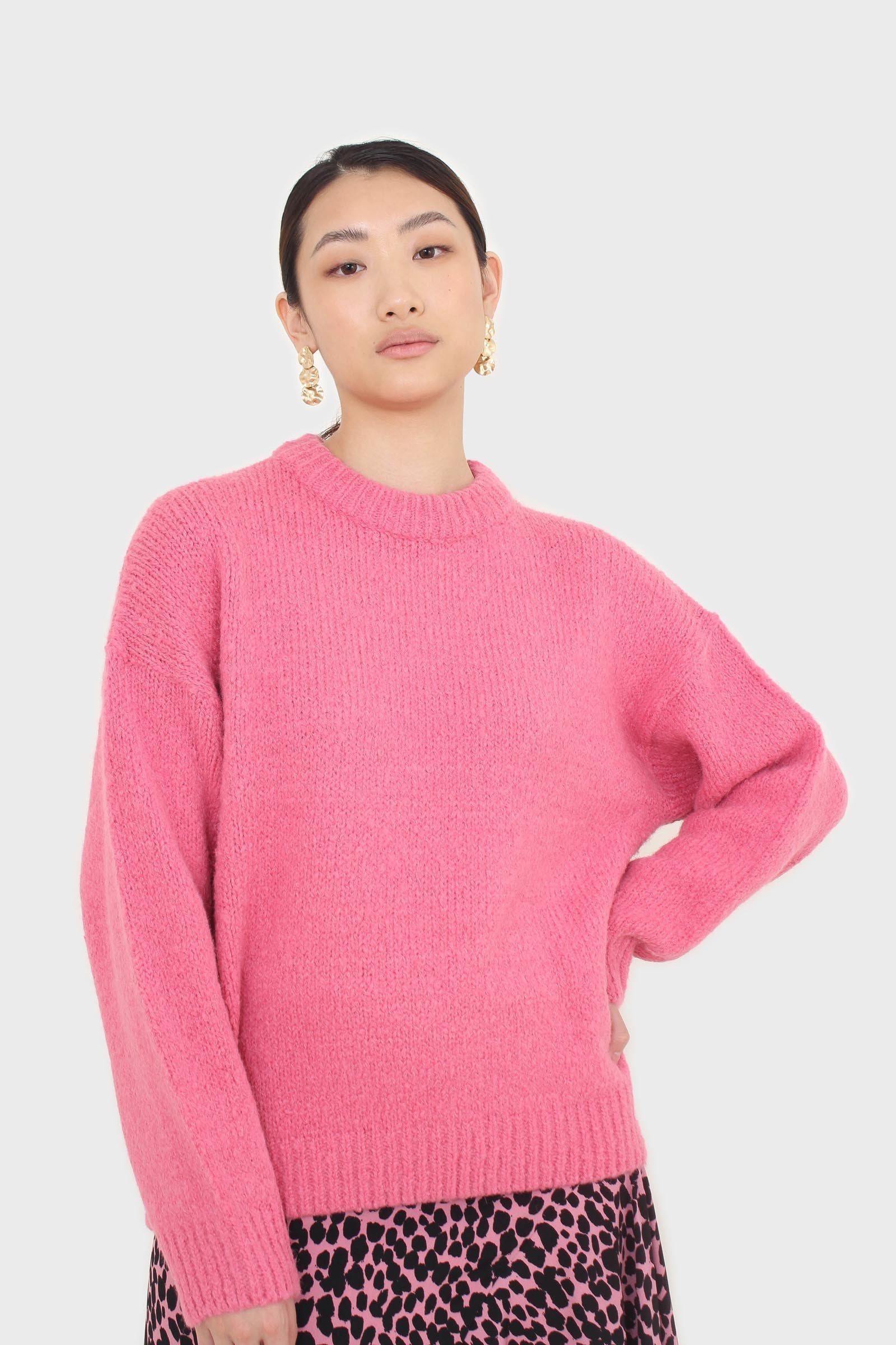 Hot pink oversized crew neck jumper_1