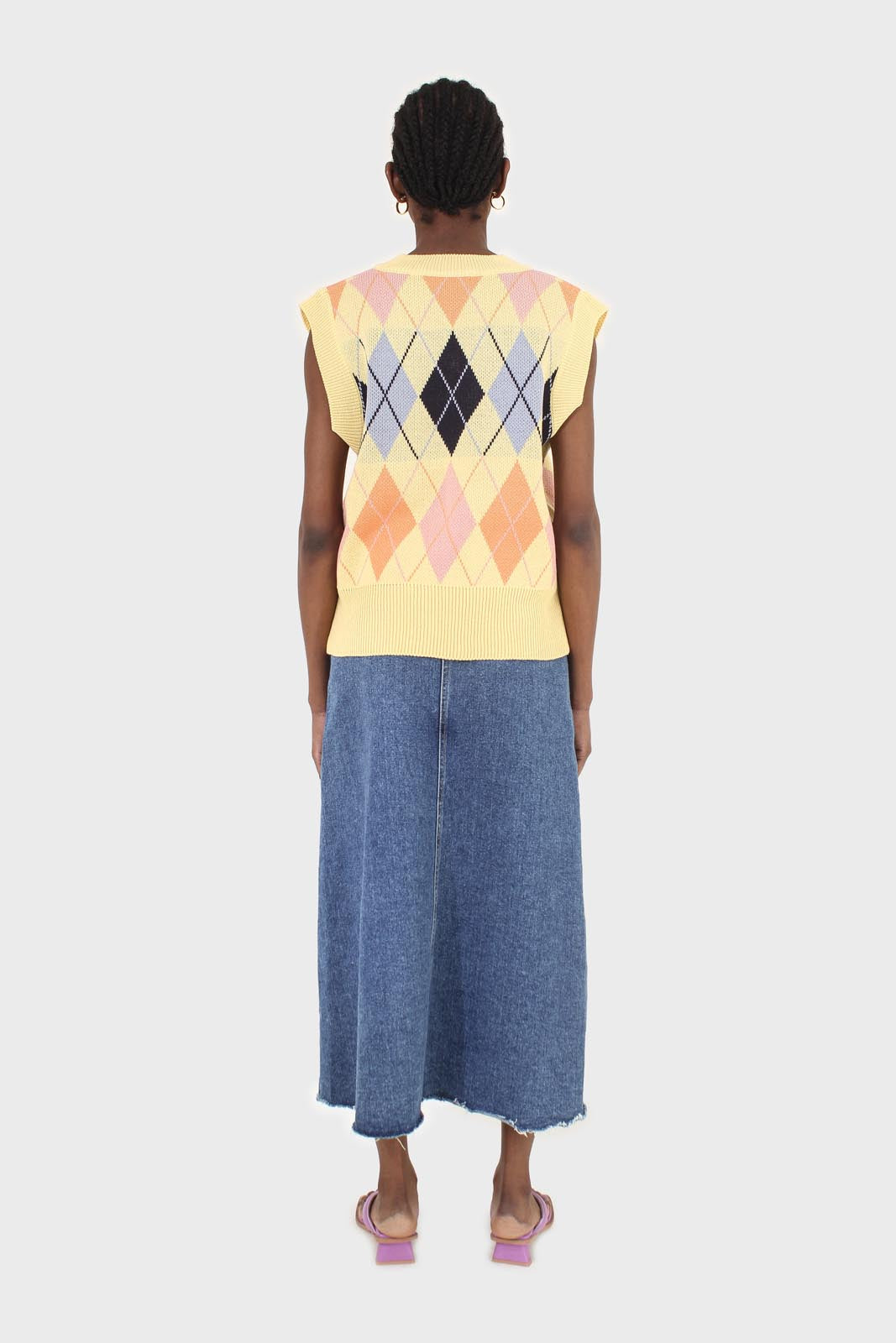 Yellow and pastel multicoloured argyle sweater vest_6