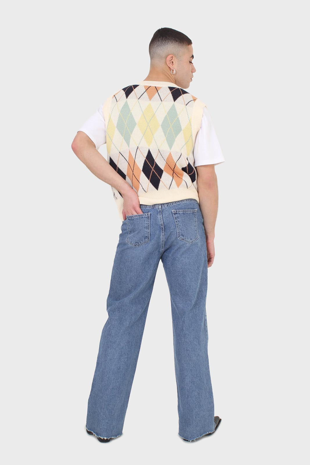 Ivory and pastel multicoloured argyle sweater vest_2