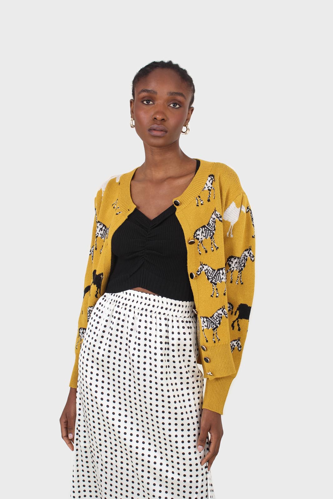 Mustard zebra metal button puff sleeved cardigan_10