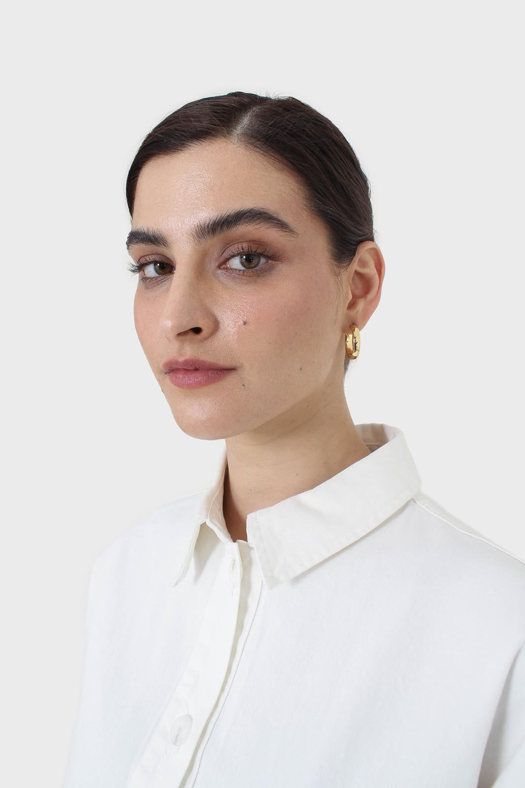 White large patch pocket oversized shirt_10