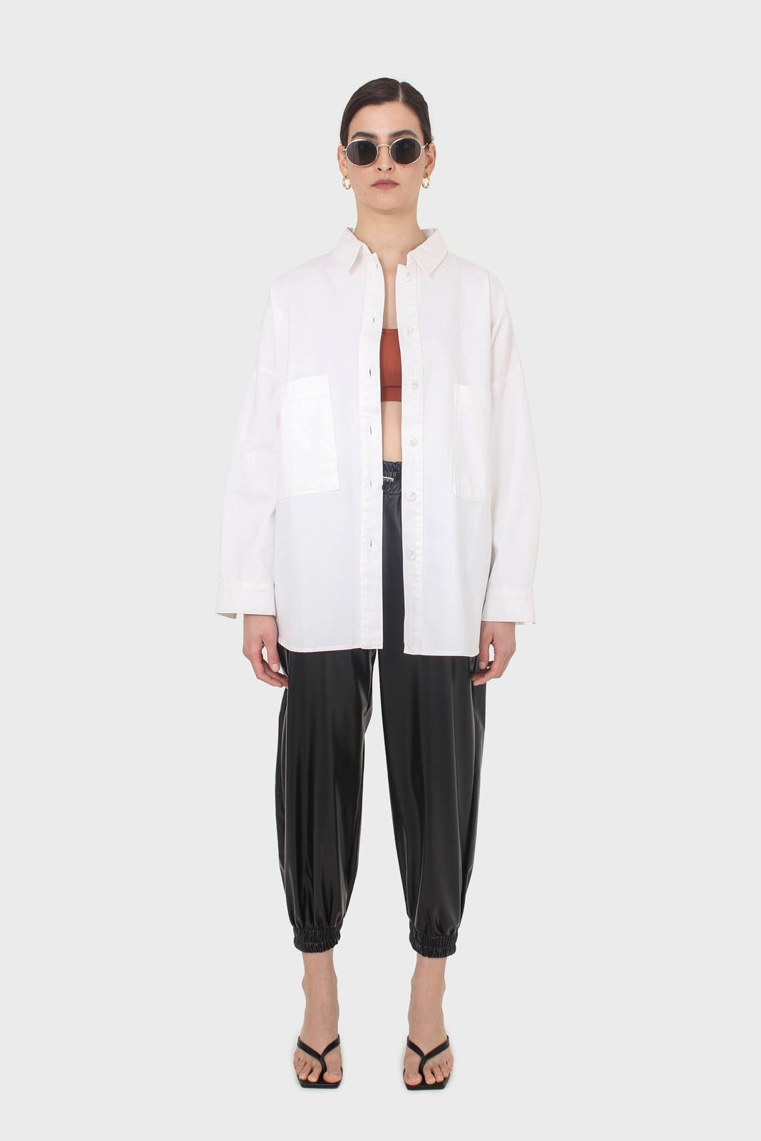 White large patch pocket oversized shirt_2