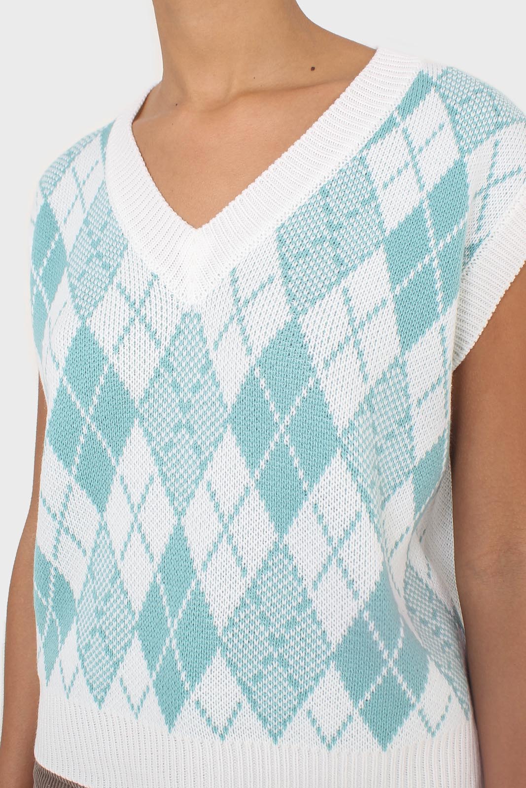 Ivory and blue argyle knit vest_2