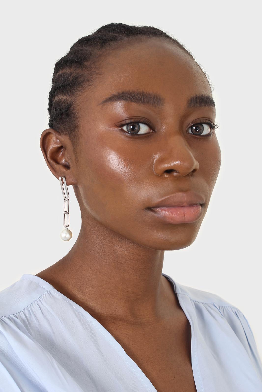 Silver chain link pearl earrings_4