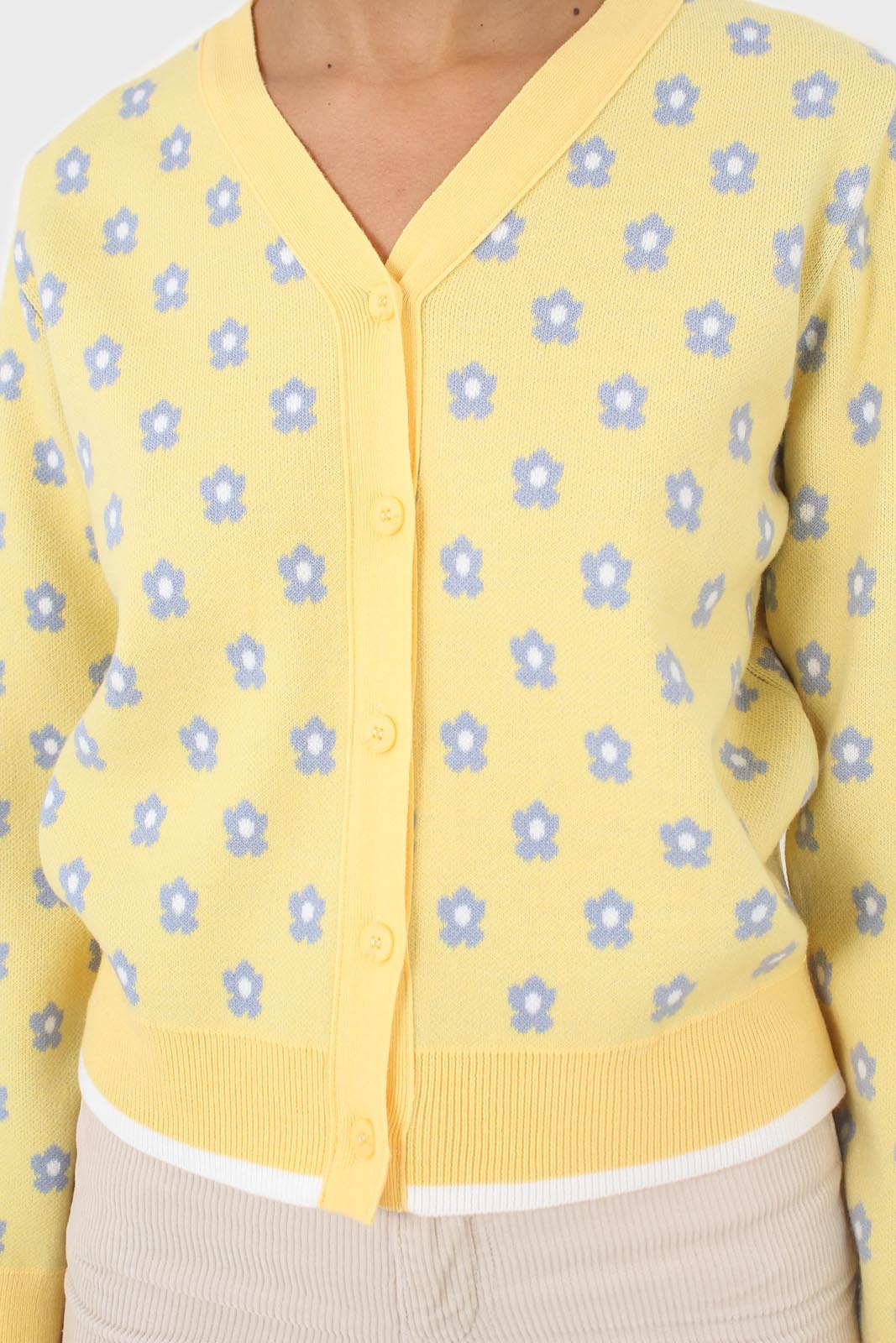 Yellow and blue intarsia daisy cardigan_7
