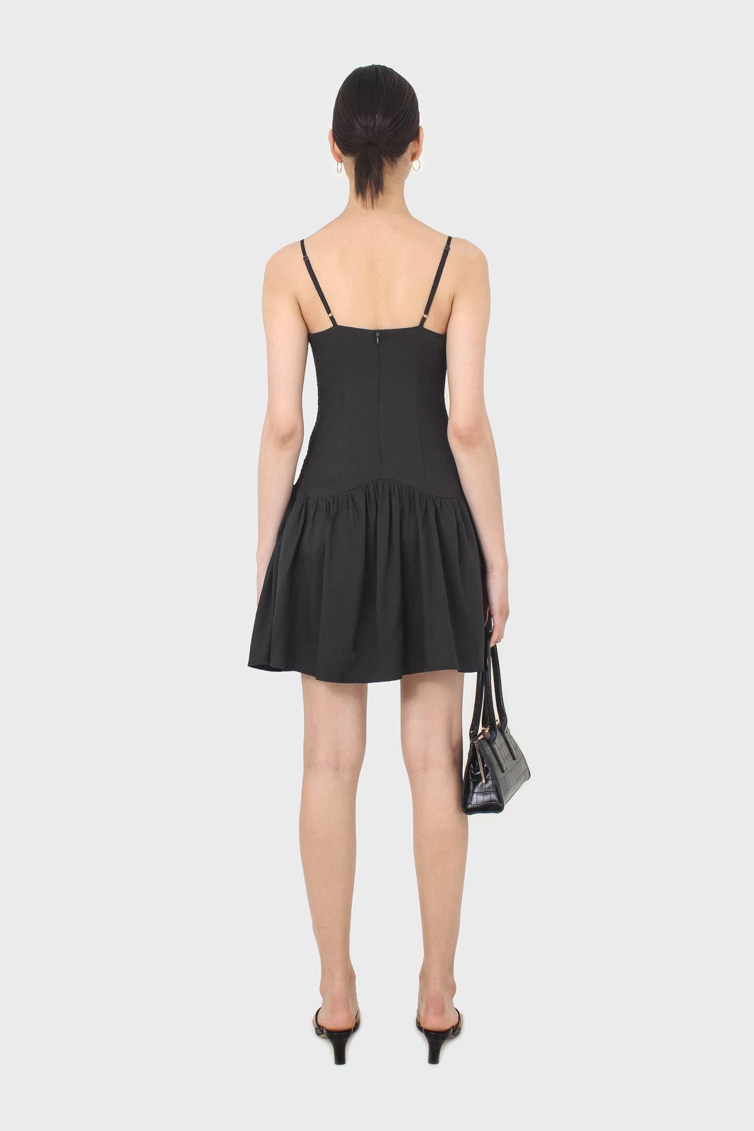 Black spaghetti strap tie back mini dress_7