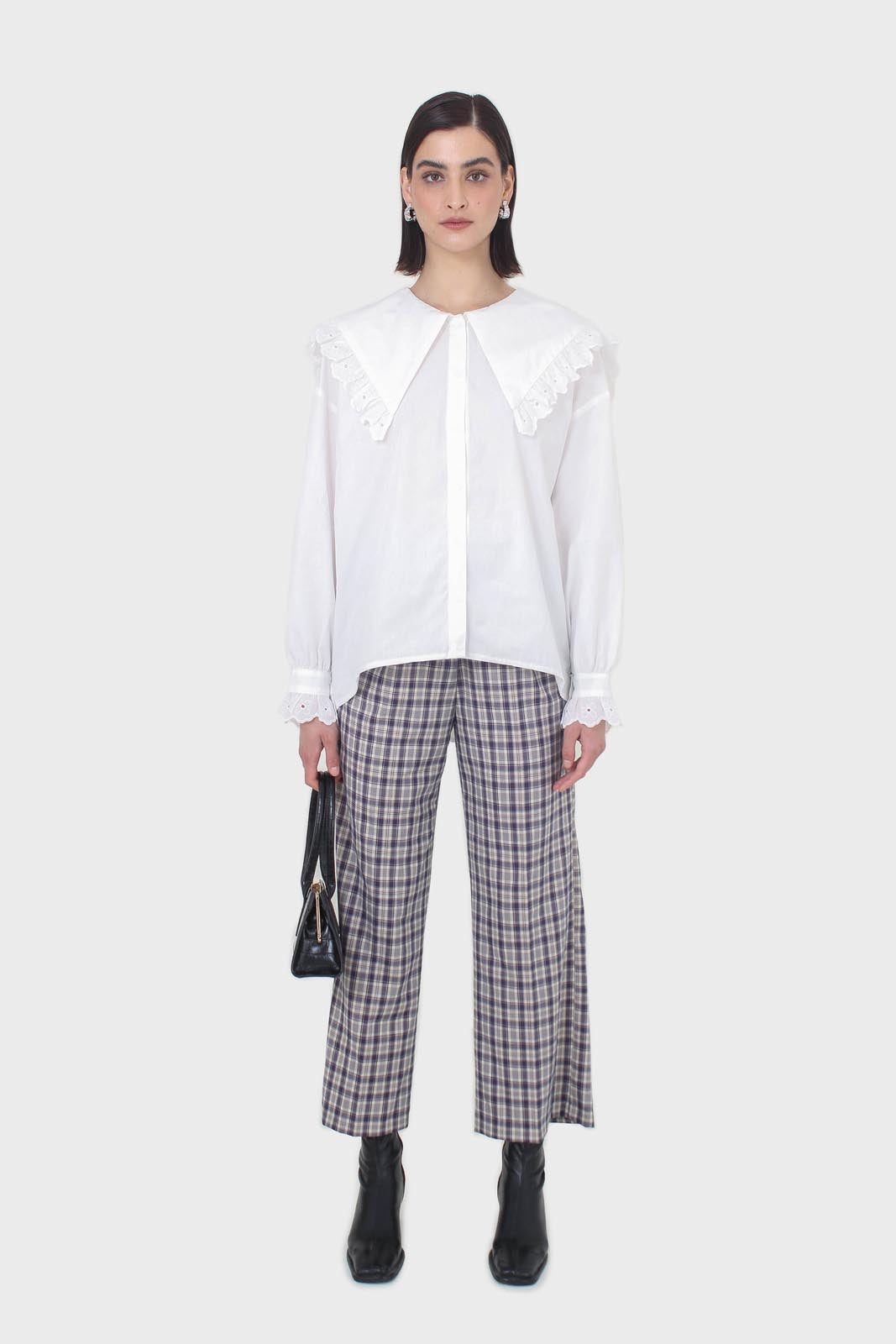 White large pointed collar cotton blouse_3