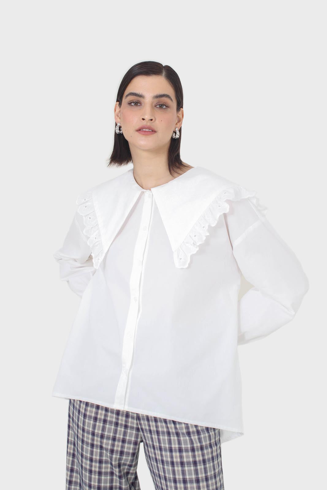 White large pointed collar cotton blouse_7