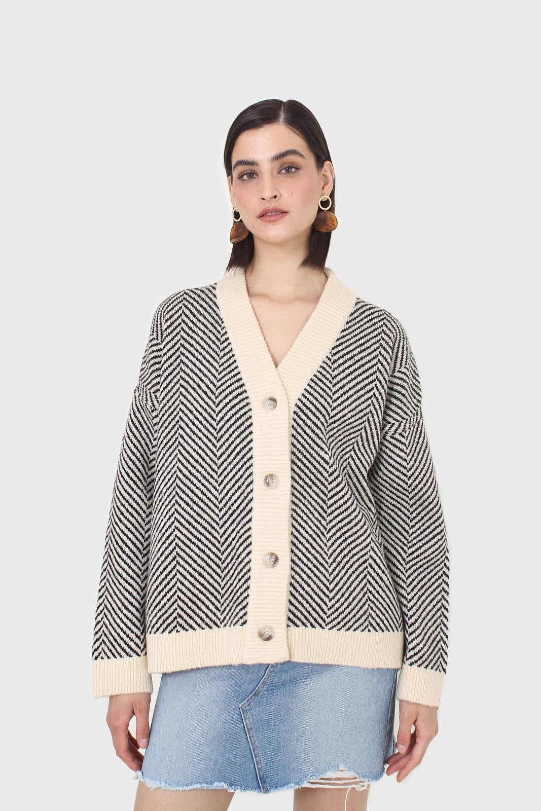 Ivory and black herringbone cardigan_1