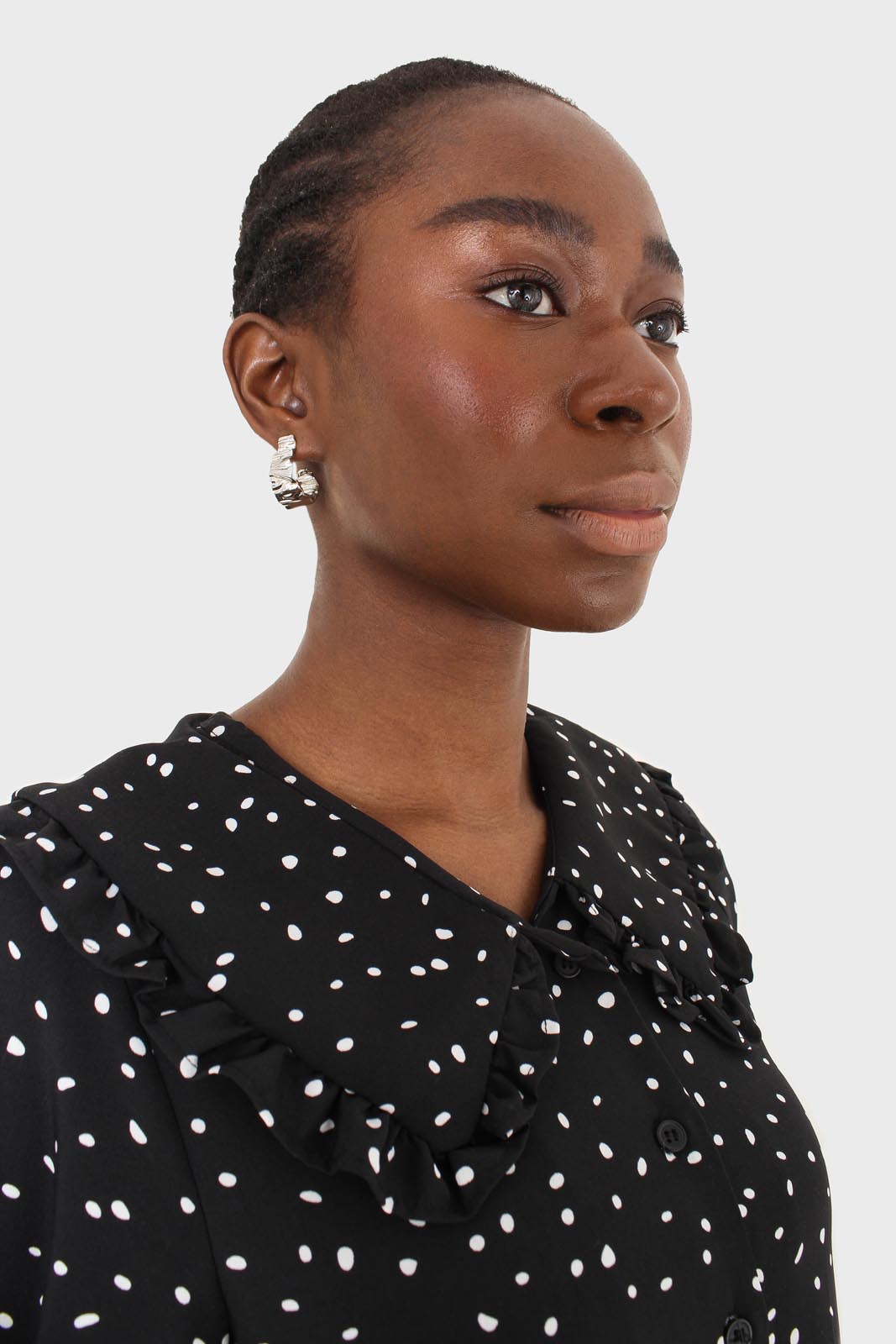 Black and white polka dot decorative collar dress_4