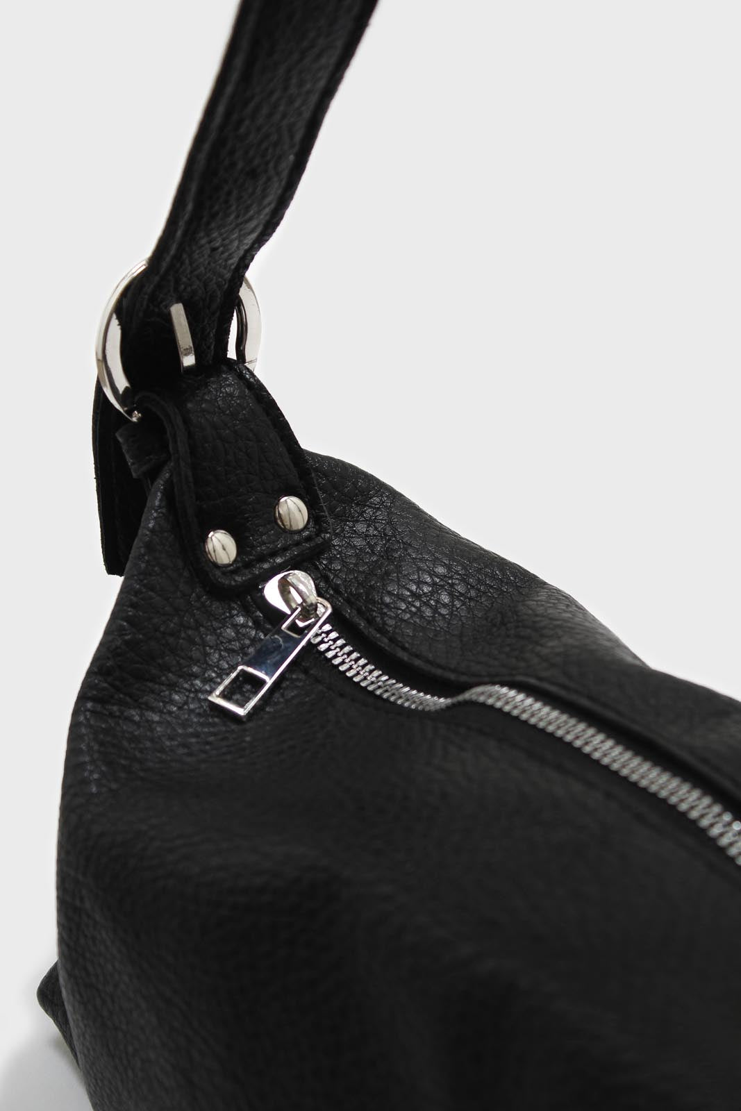 Black vegan leather shoulder bag_2