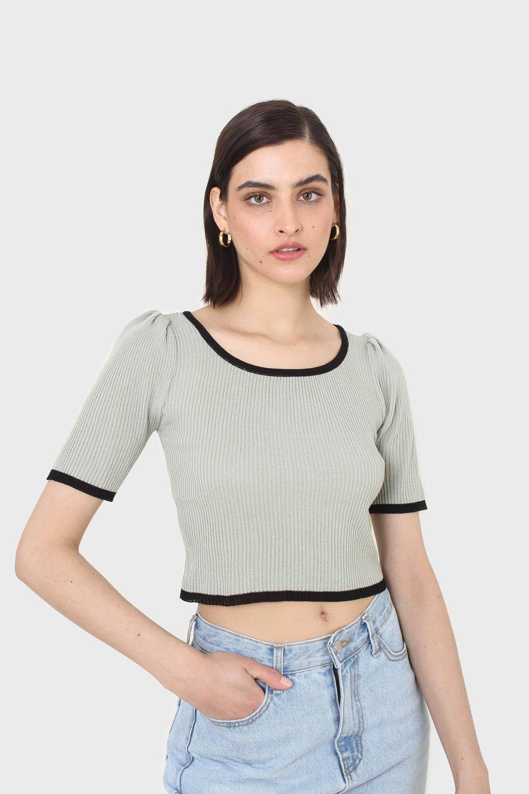 Mint and black binding puff sleeve knit top_4