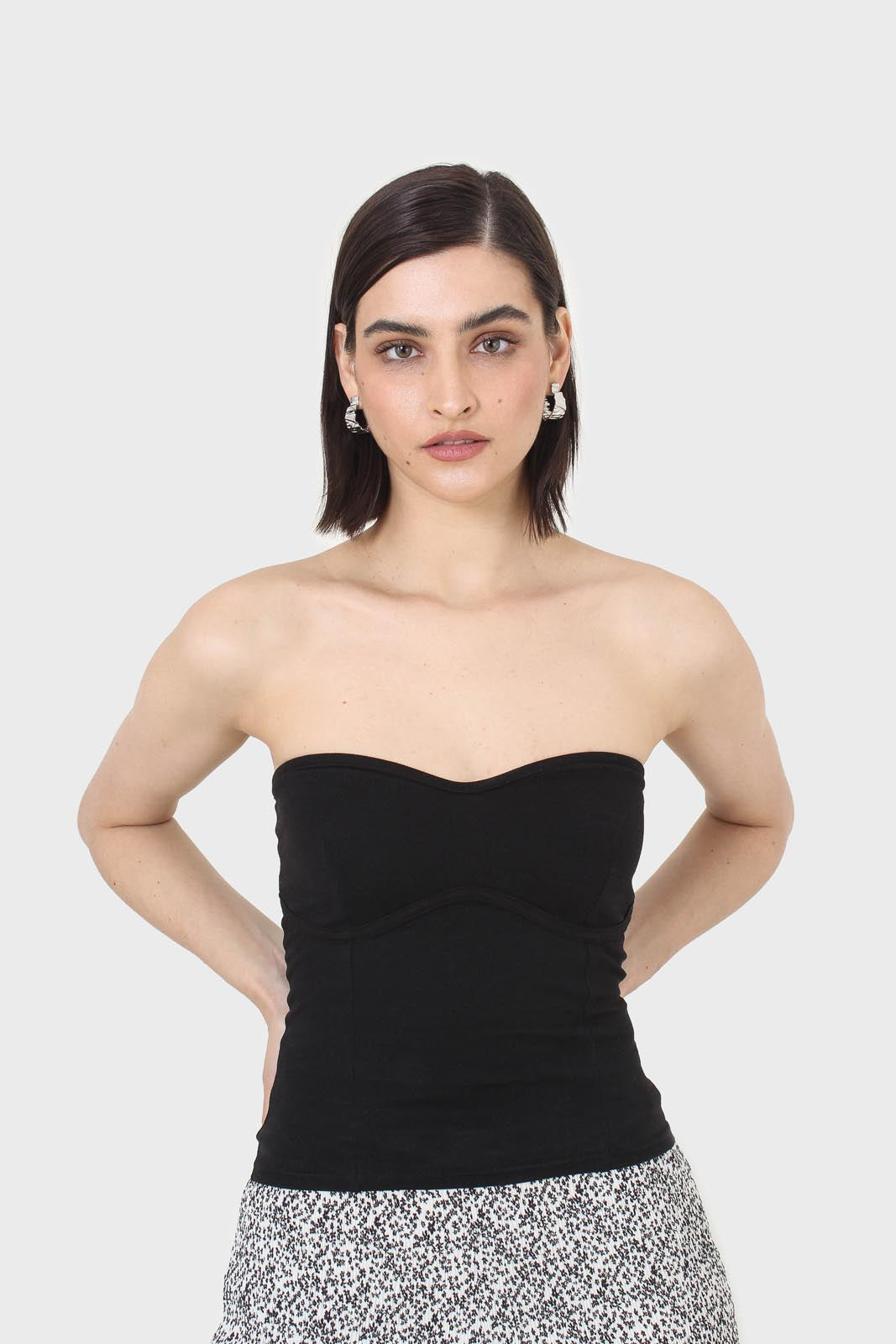 Black bandeau strapless top_1