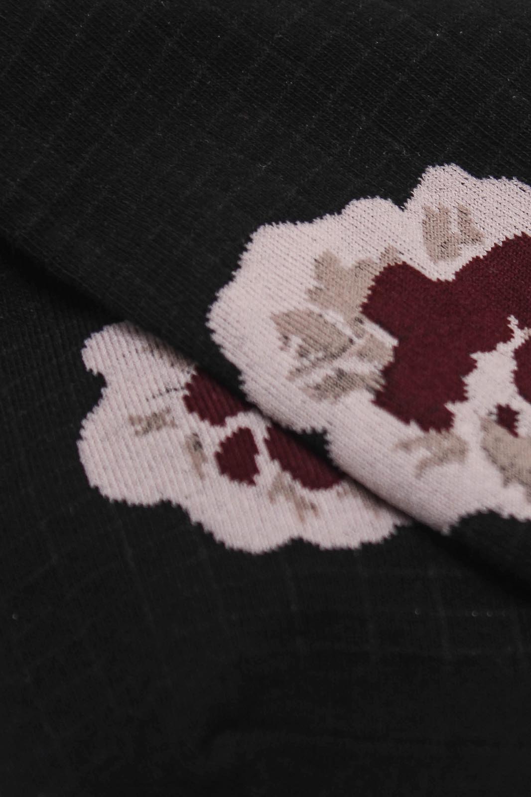 Black floral grid socks_2