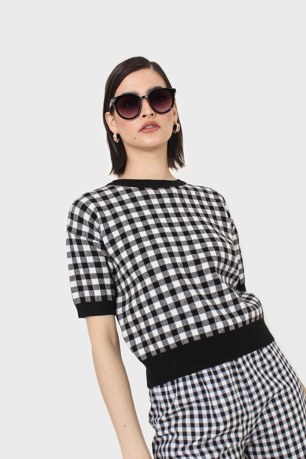 Black and ivory gingham check knit top_8
