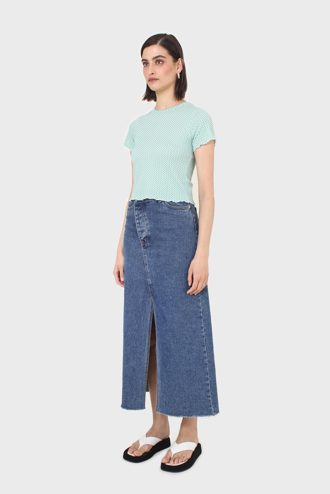 Green and ivory lettuce hem top_5