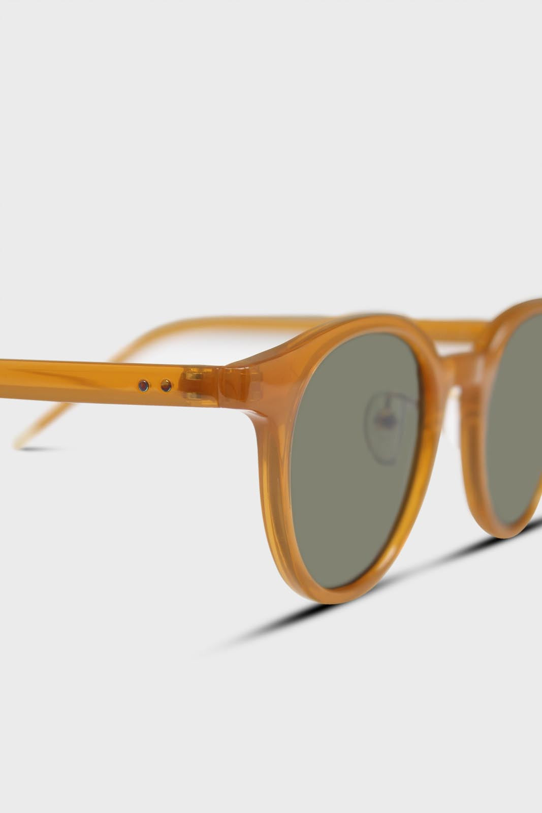 Mustard and khaki classic round sunglasses_3