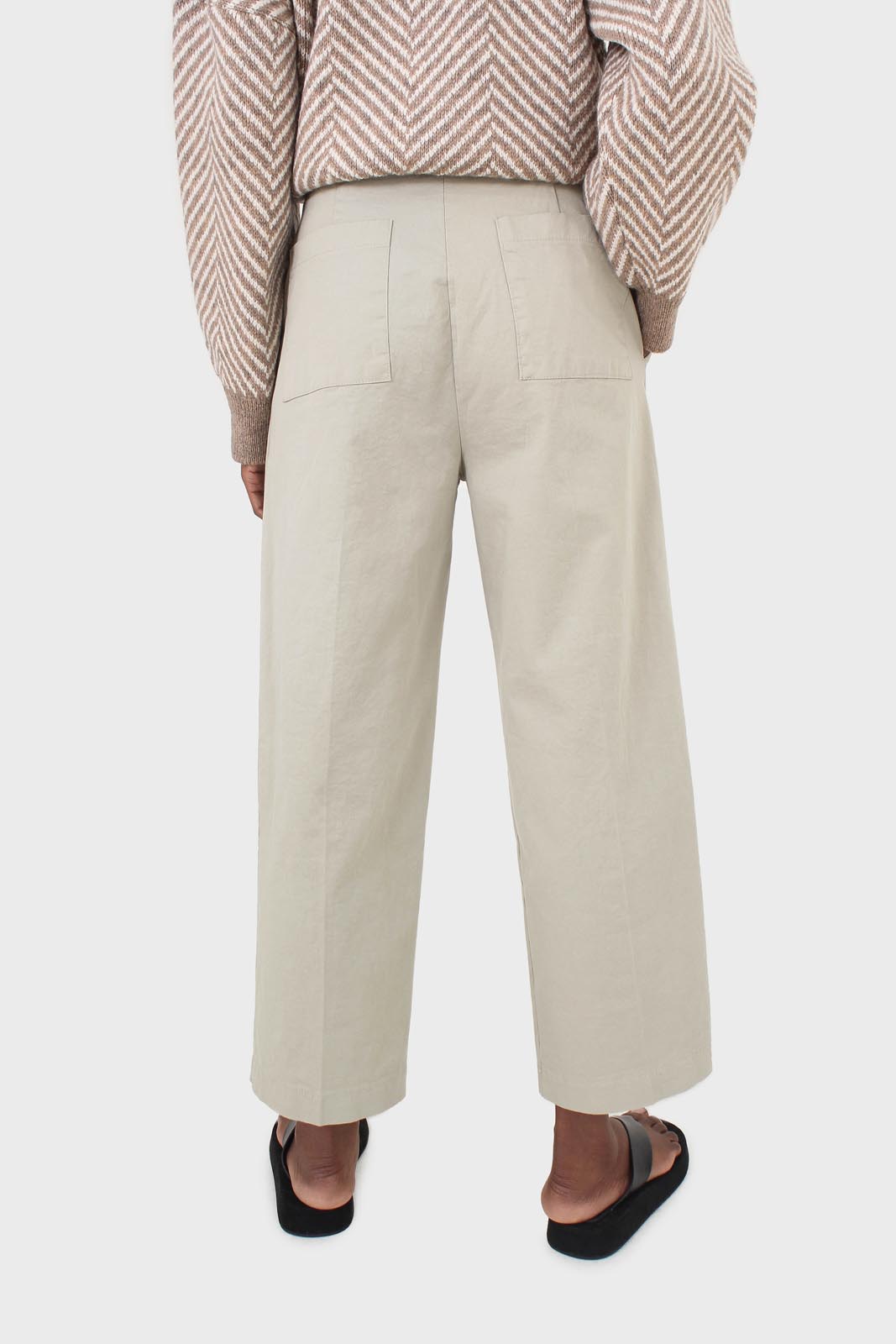 Khaki pleat front adjustable waistband trousers_3
