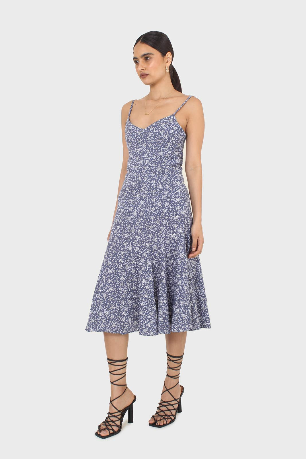 Blue floral spaghetti strap midi dress_2