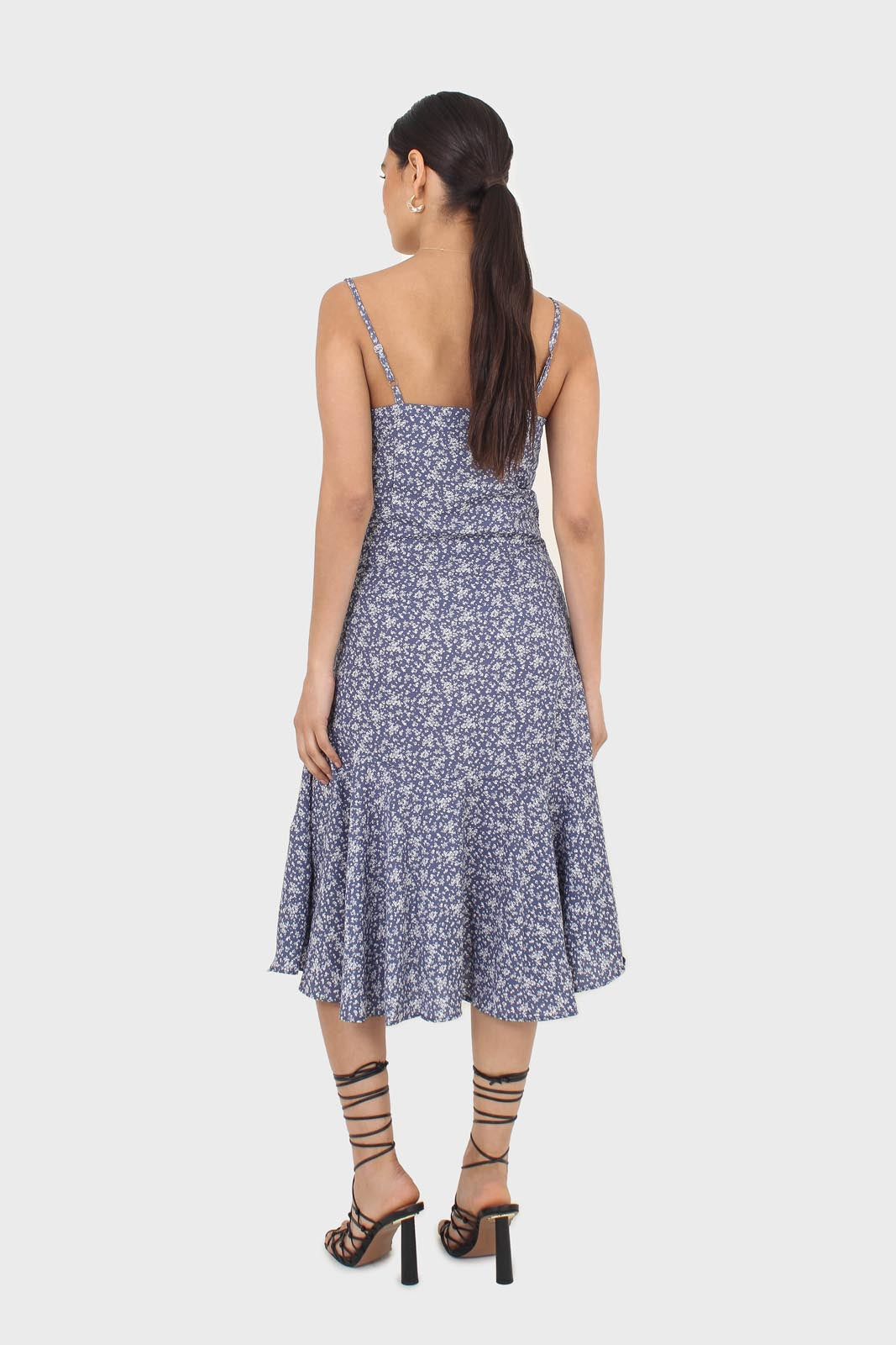 Blue floral spaghetti strap midi dress_3