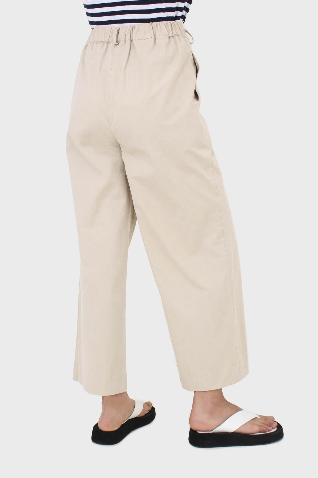 Beige asymmetric closure straight leg trousers_2