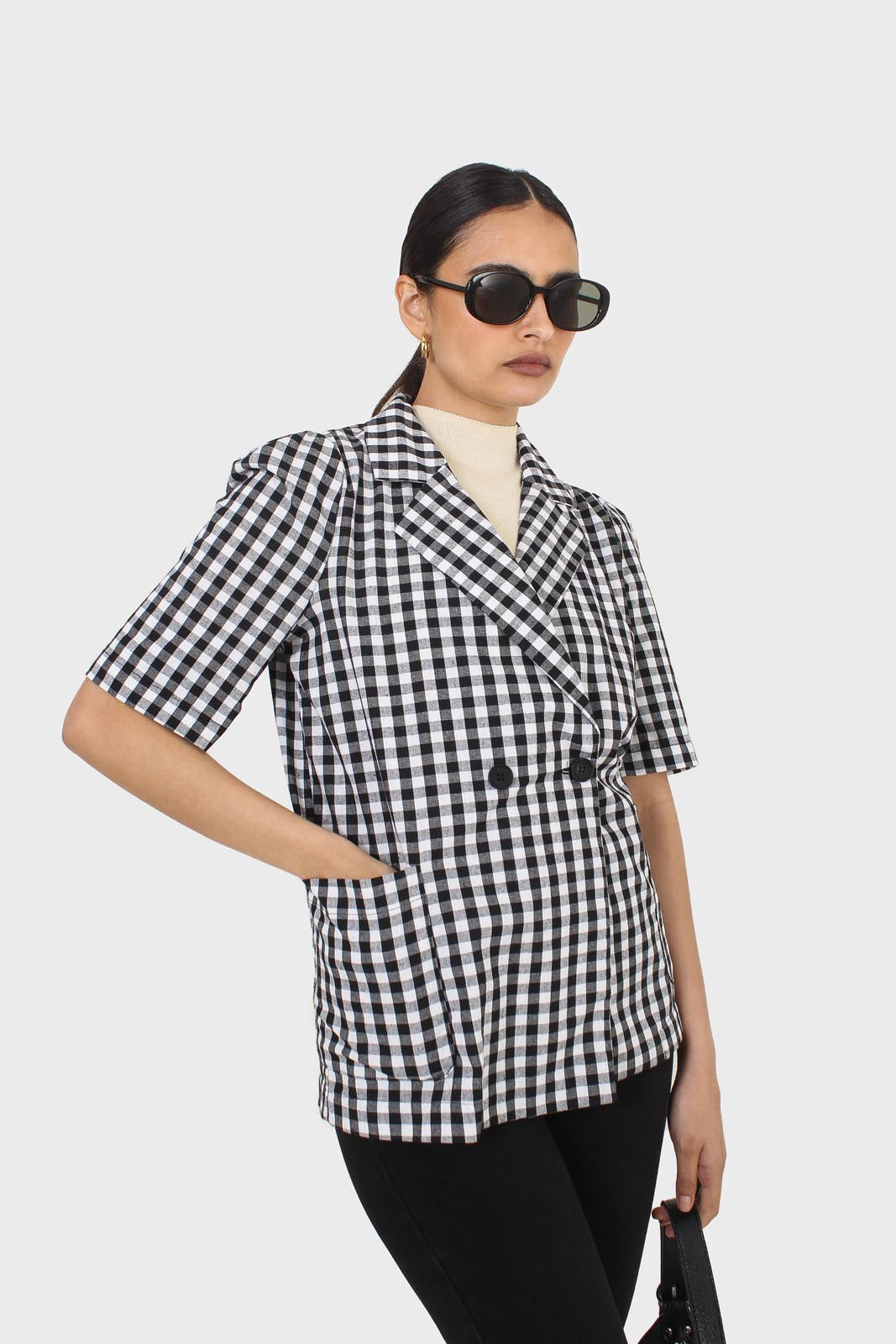 Black and ivory checked short sleeved blazer_5