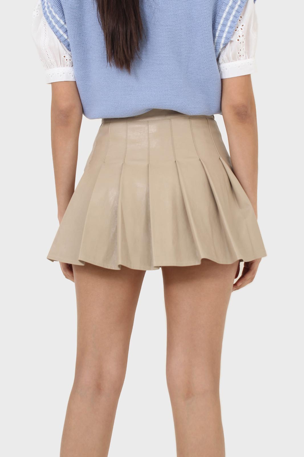 Beige waxed pleated mini skirt_2
