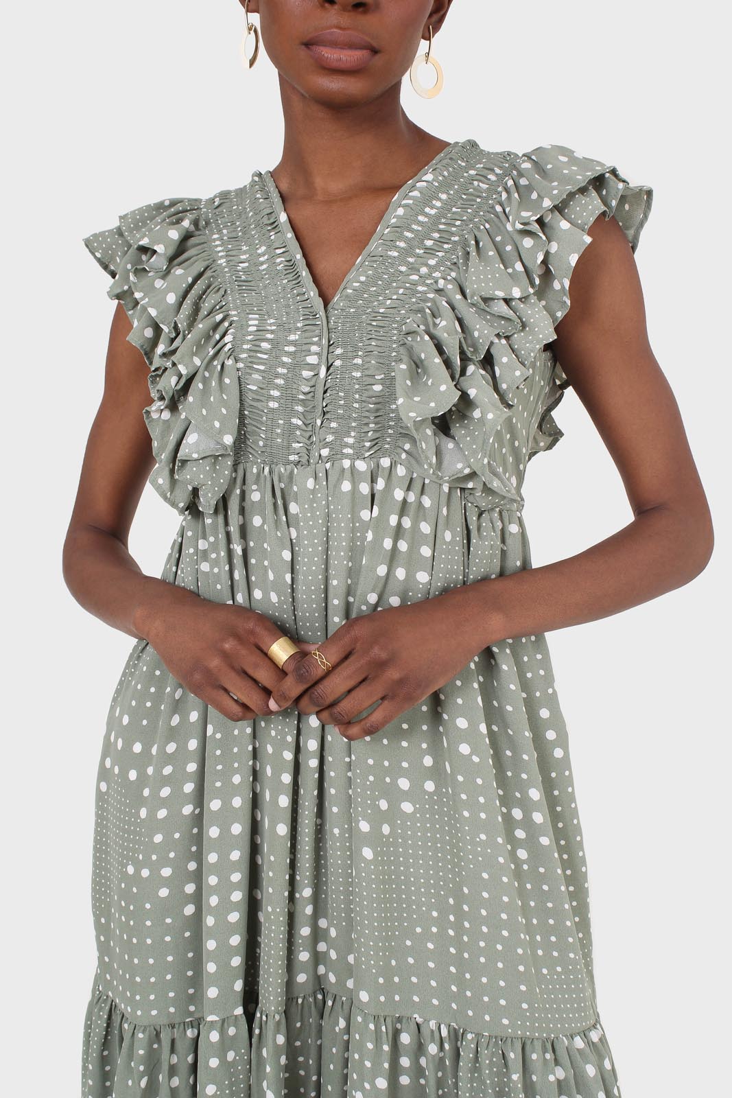 Green and white dappled ruffle V neck midi dress_4