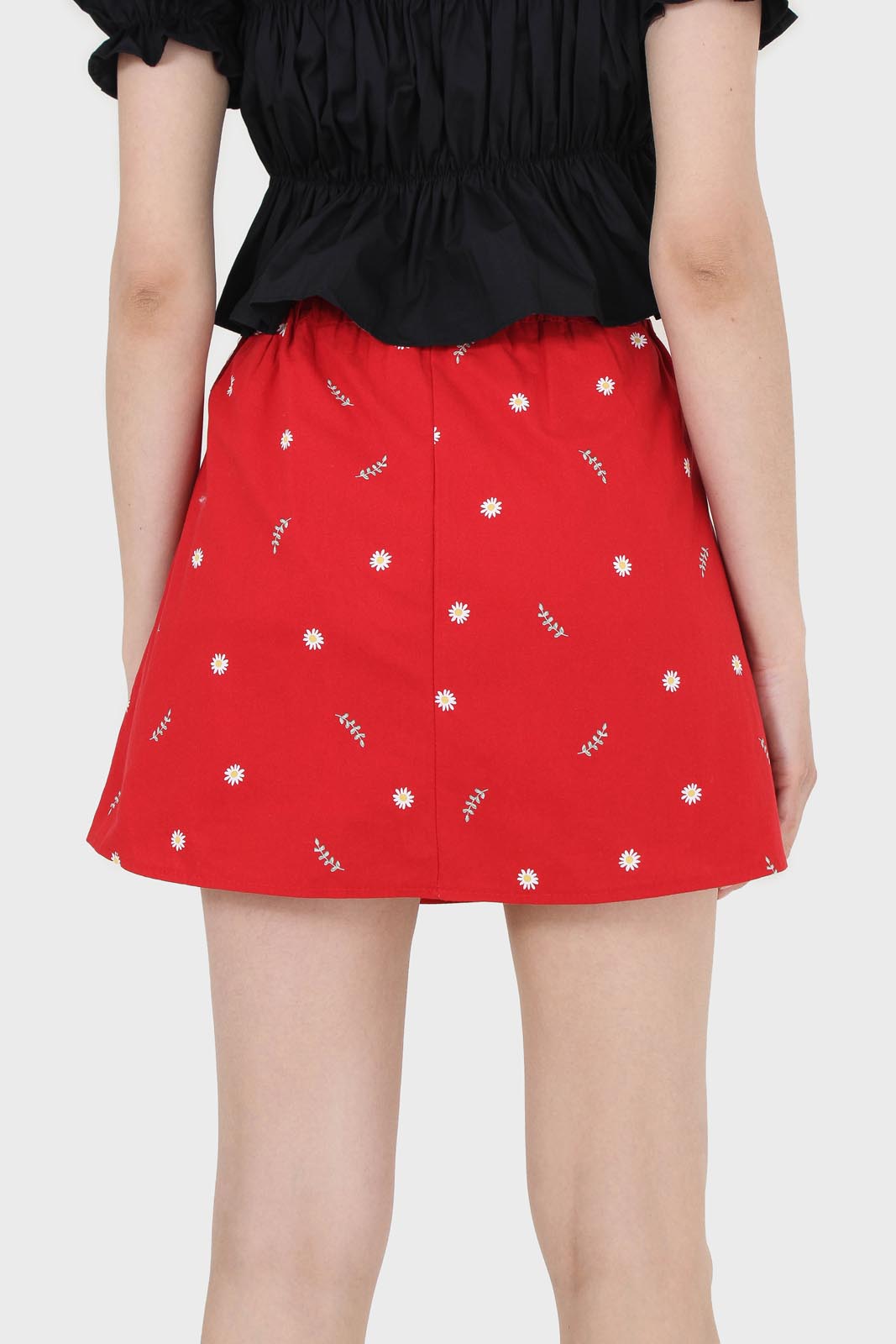 Red daisy print asymmetric tie skirt_3
