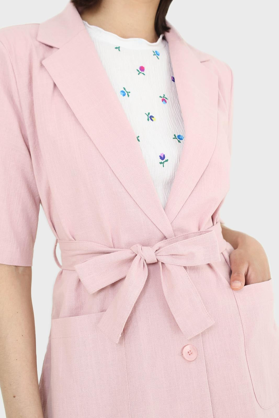 Pink short sleeved tie waist linen blazer_8