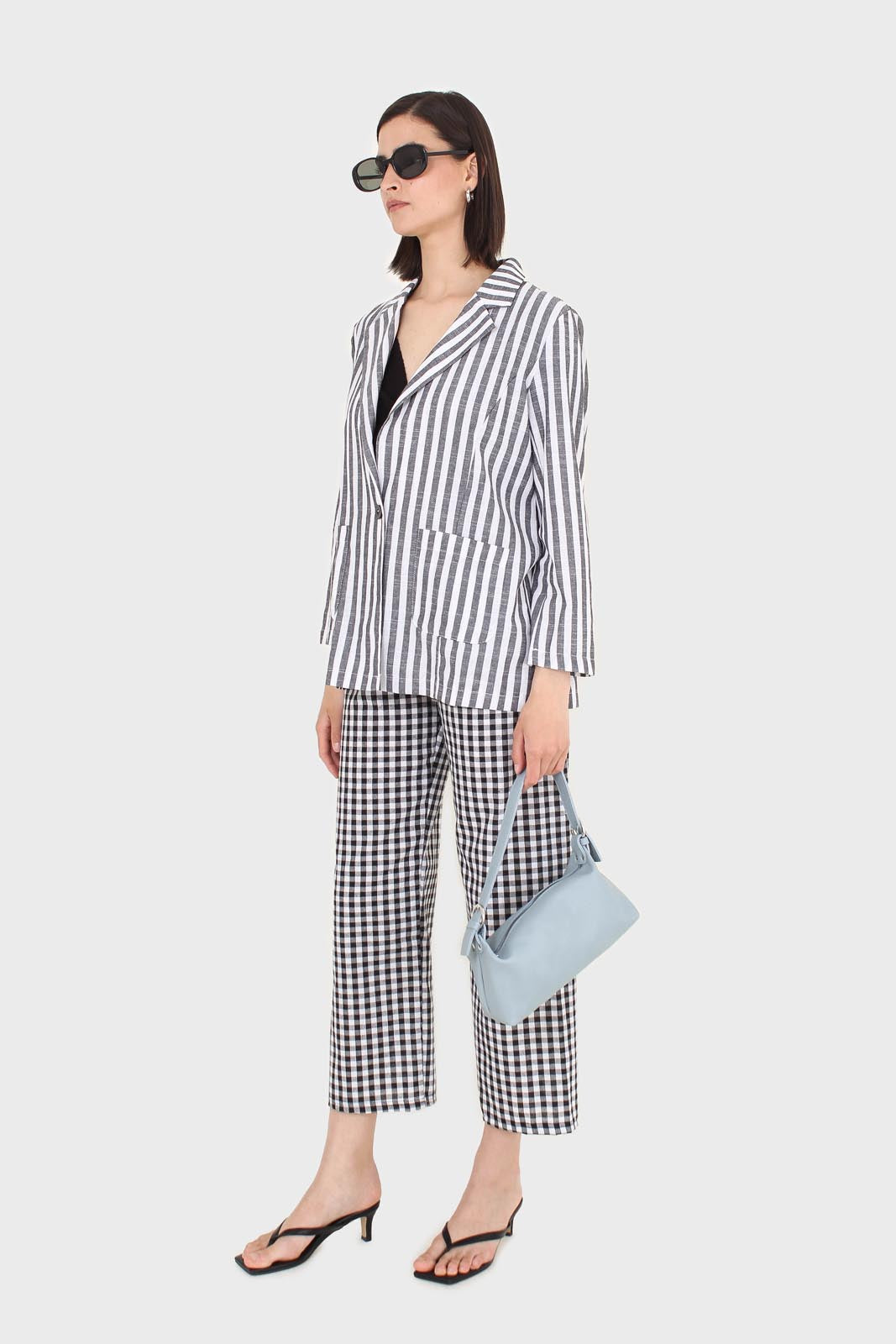 Black and ivory striped linen blazer_3