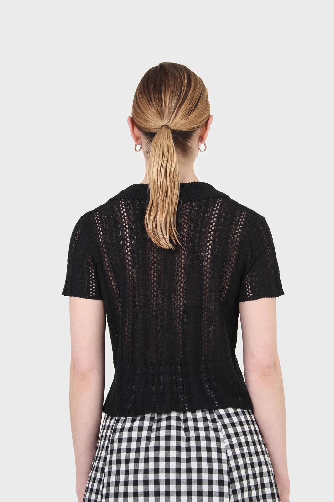 Black textured short sleeved cardigan top_2