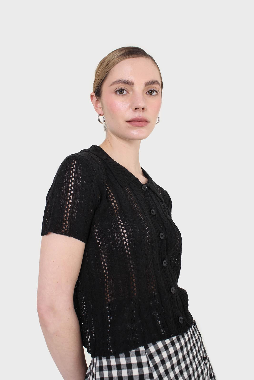 Black textured short sleeved cardigan top_6