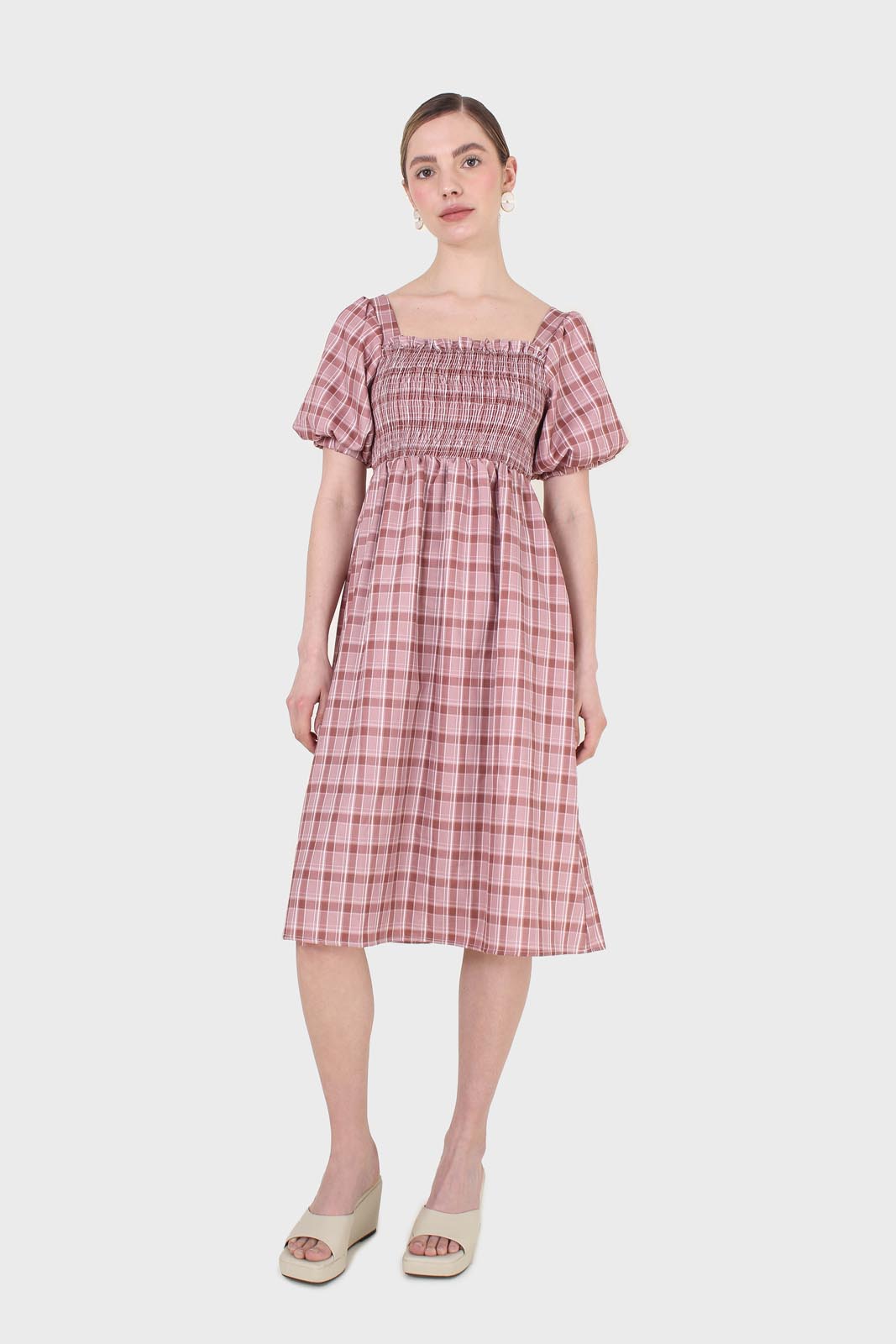 Red and ivory checked shirred puff sleeved midi dress_1