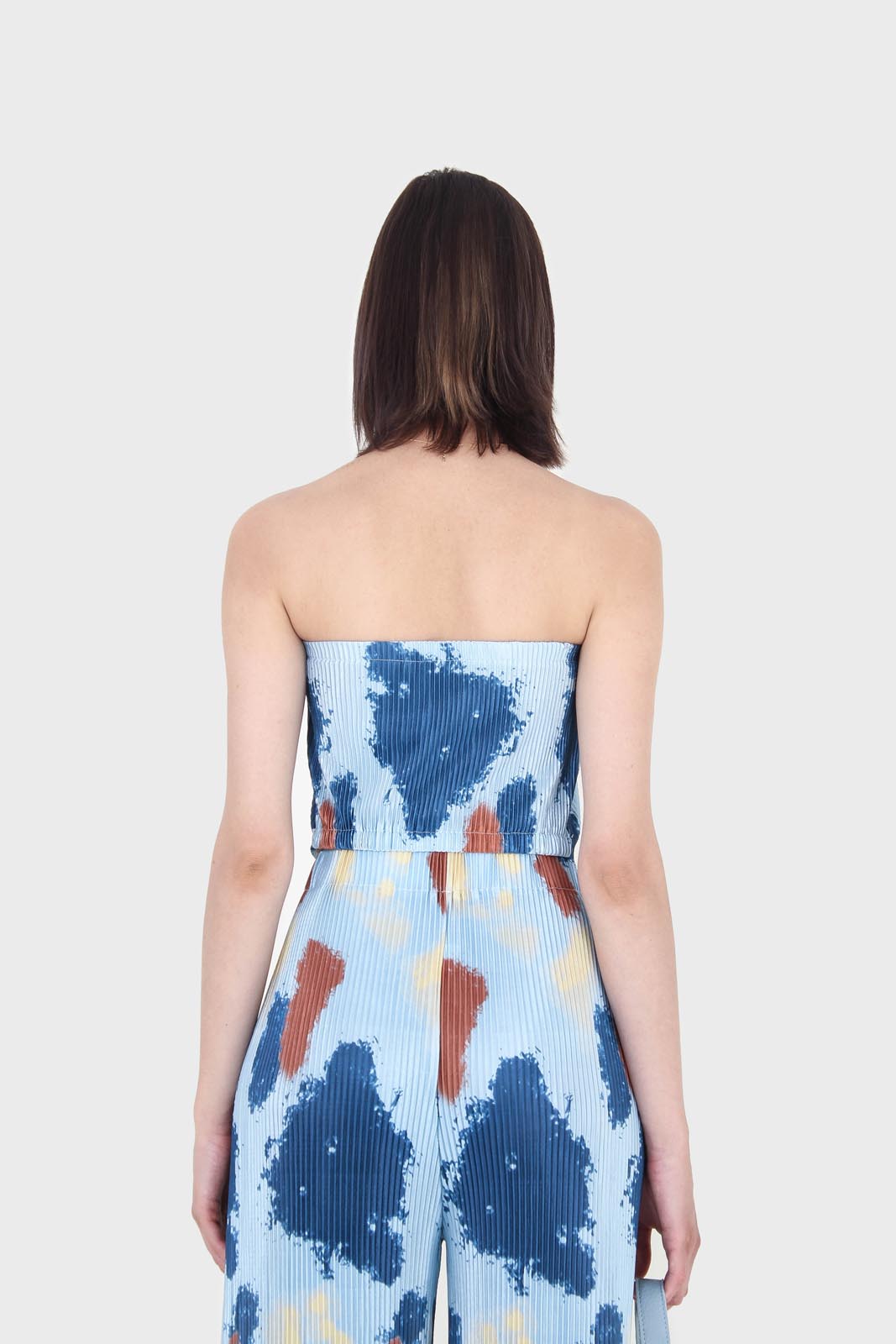 Blue and brown dye splotch micro pleat strapless top_2