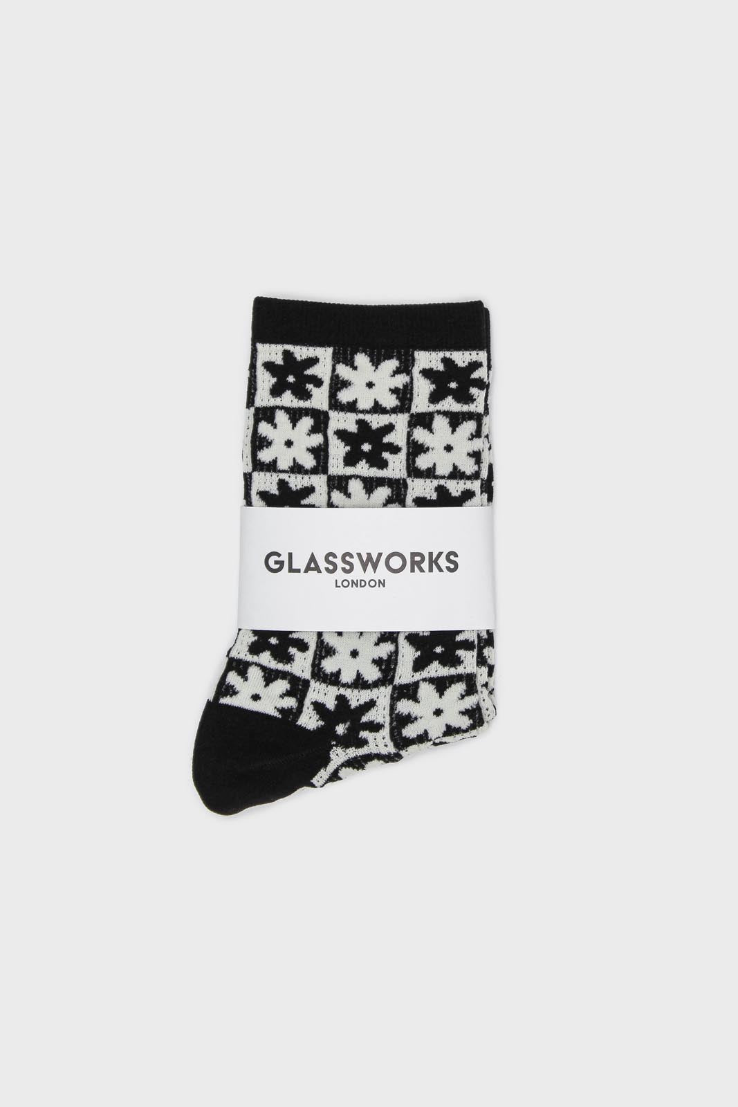 Black and white daisy checked socks_4