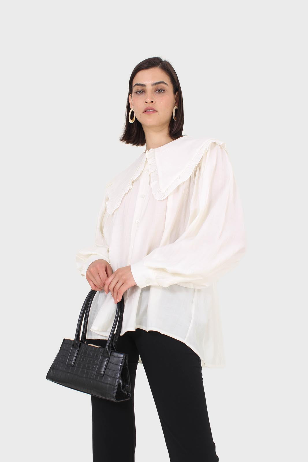 Ivory frill large collar balloon sleeve blouse_9