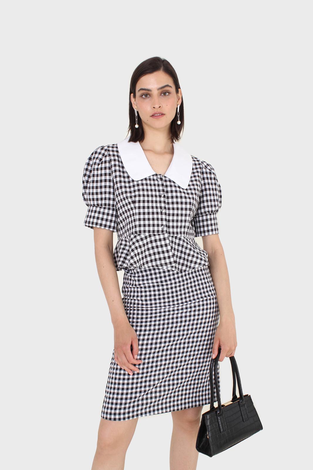 Black and white gingham large collar peplum top_11