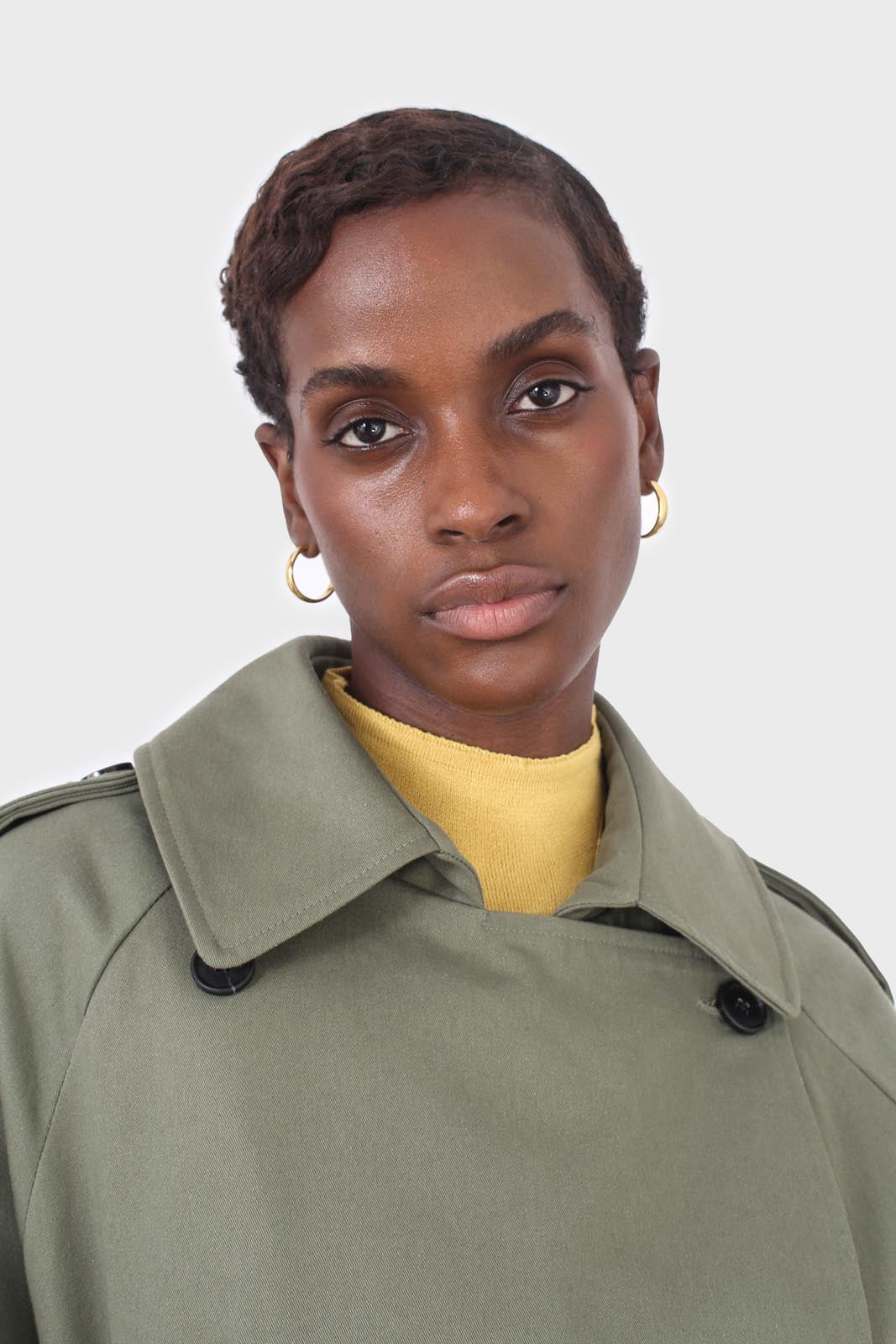 Khaki classic double breasted trench coat_9