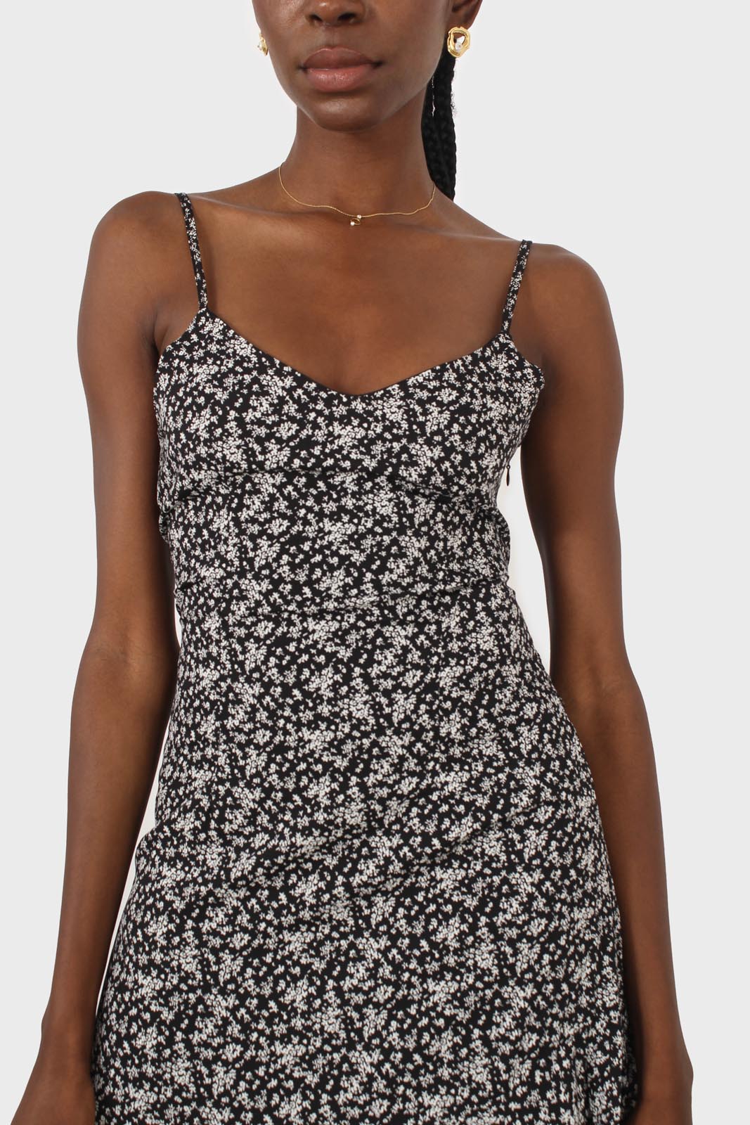 Black floral spaghetti strap midi dress_7