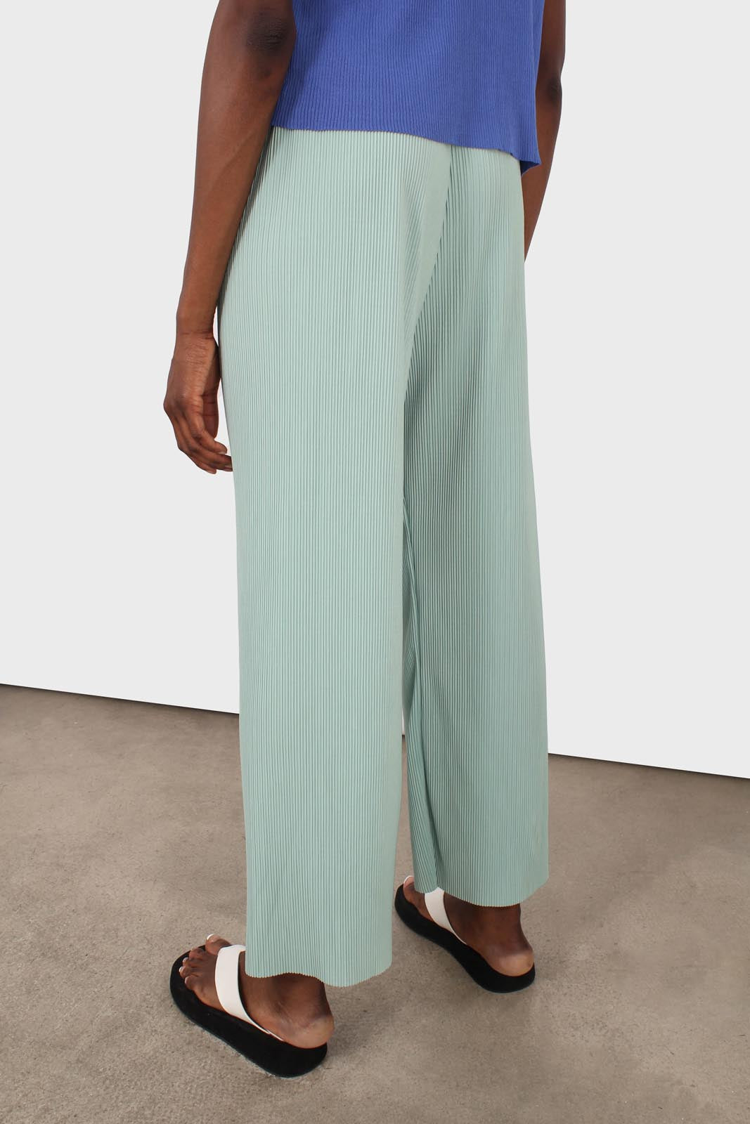 Mint micro pleated trousers_3