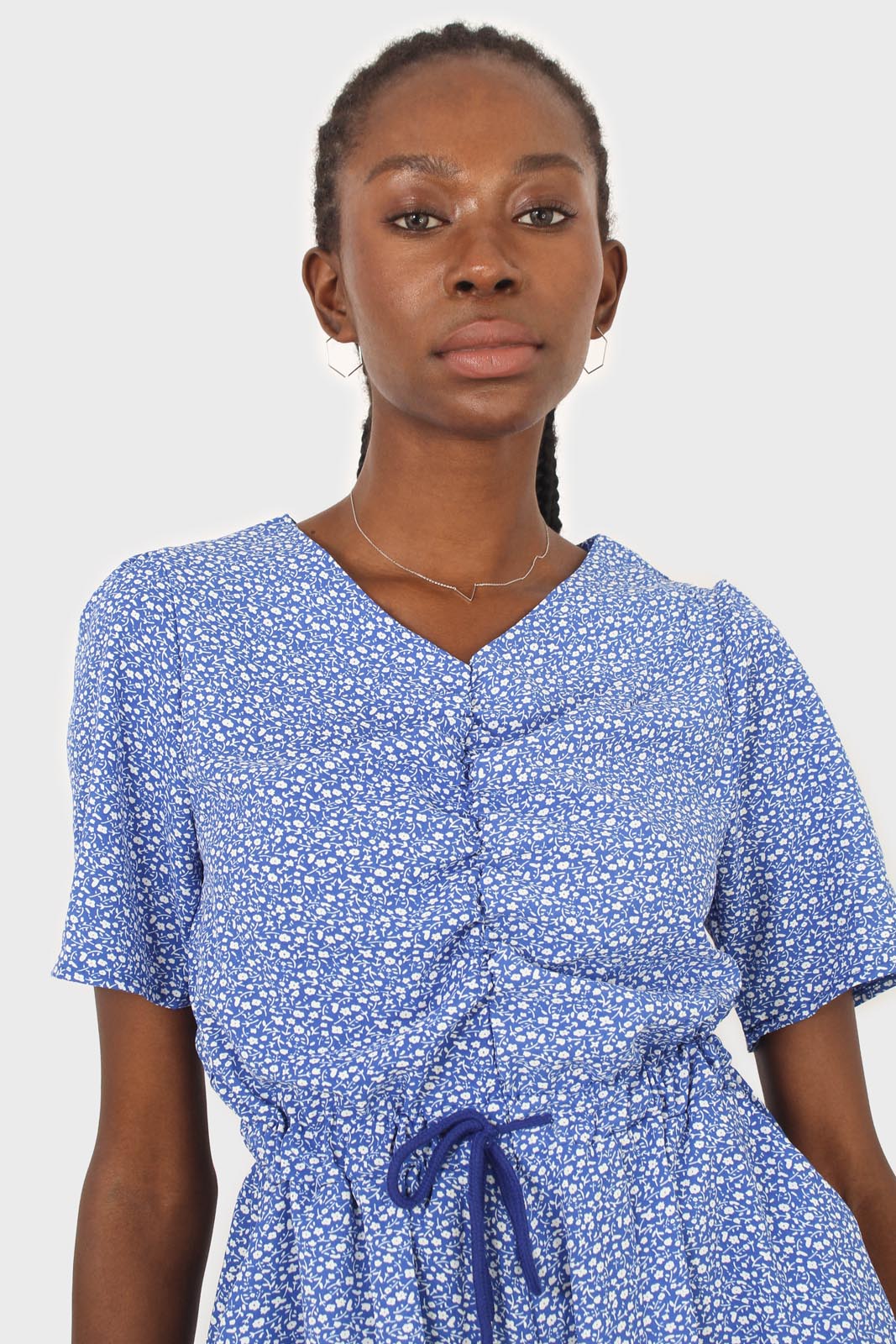 Cornflower blue and white floral print tie waist romper_6